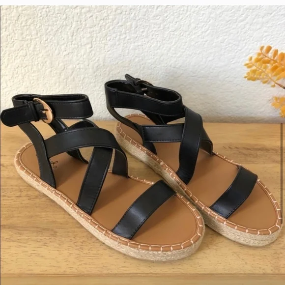New Gladiator Wedge sandals - Picture 6 of 8